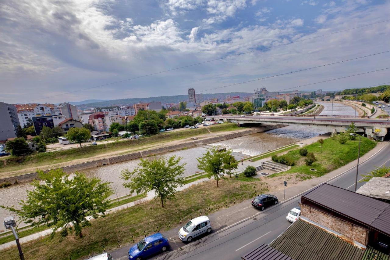 Hany Sweet Ni Extérieur photo